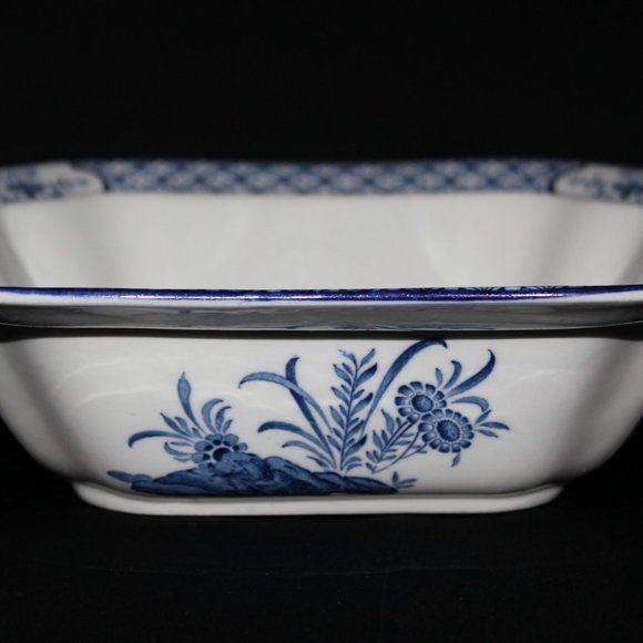 Antique Wood and Sons Yuan Bowl | Square Vegetable Bowl | Blue and White - Picture 2 of 6